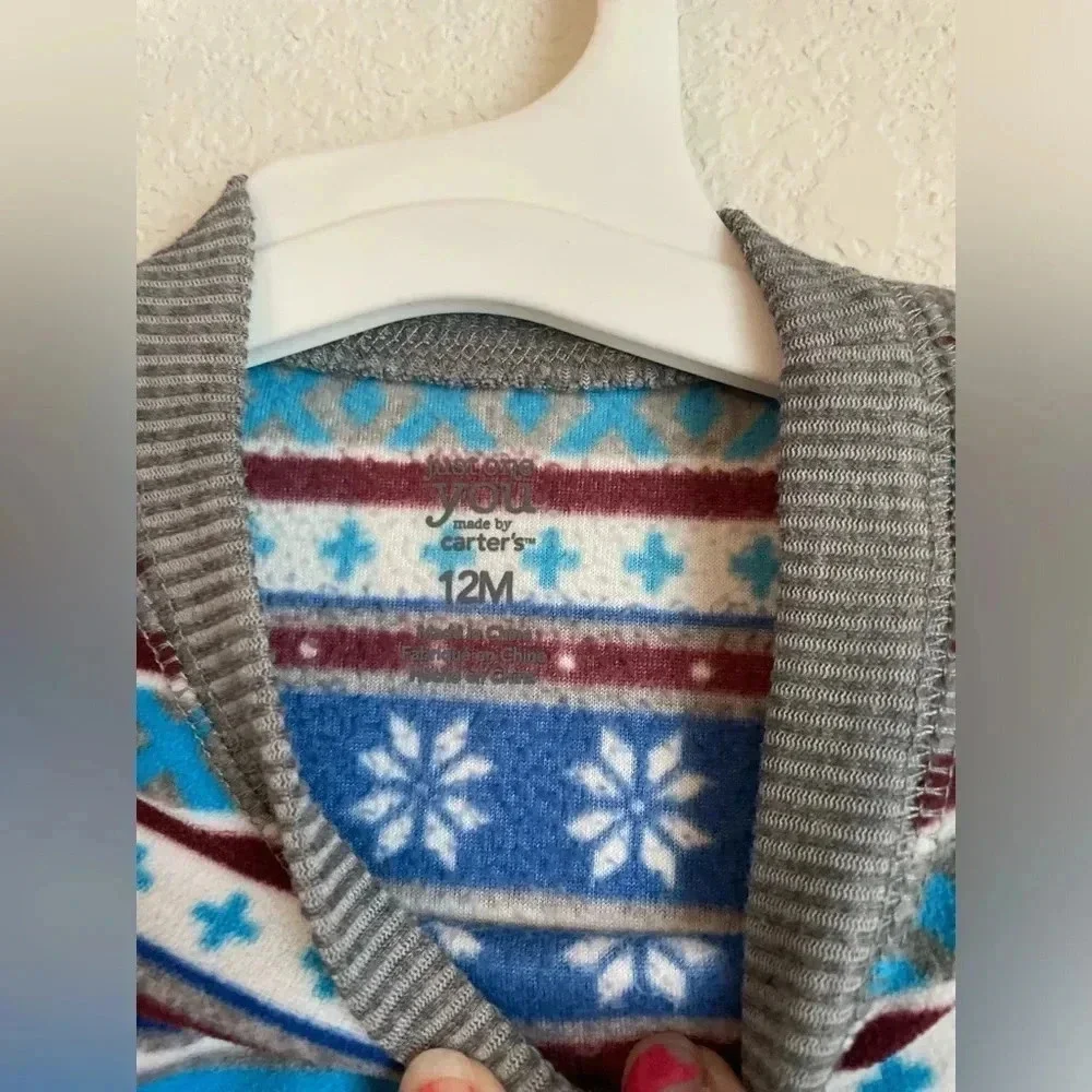 Just one you by Carters baby boy snowflake fleece sweater size 12M
